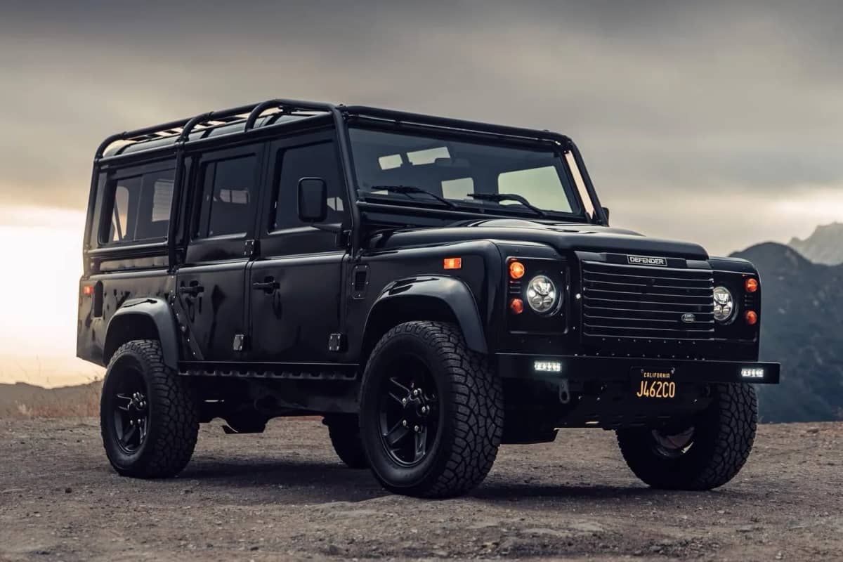 1993 Land Rover Defender NAS 110